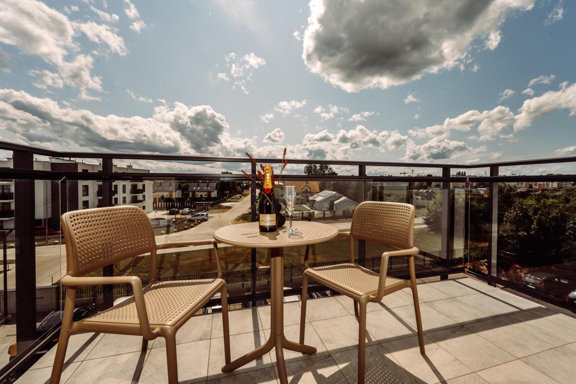 Blueapart Apartamenty Hotelowe Nexo II Пуцк Екстериор снимка
