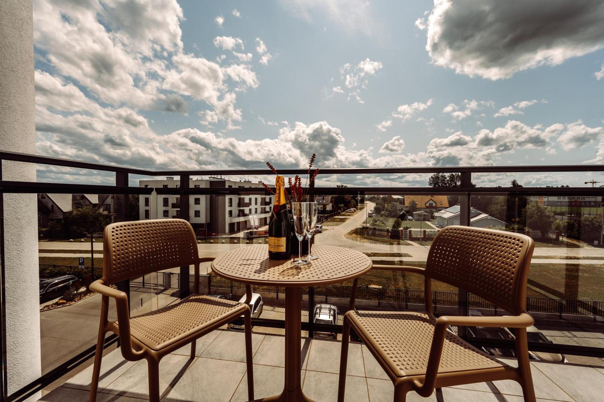 Blueapart Apartamenty Hotelowe Nexo II Пуцк Екстериор снимка